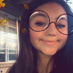 Meet your Posher, Jasmine